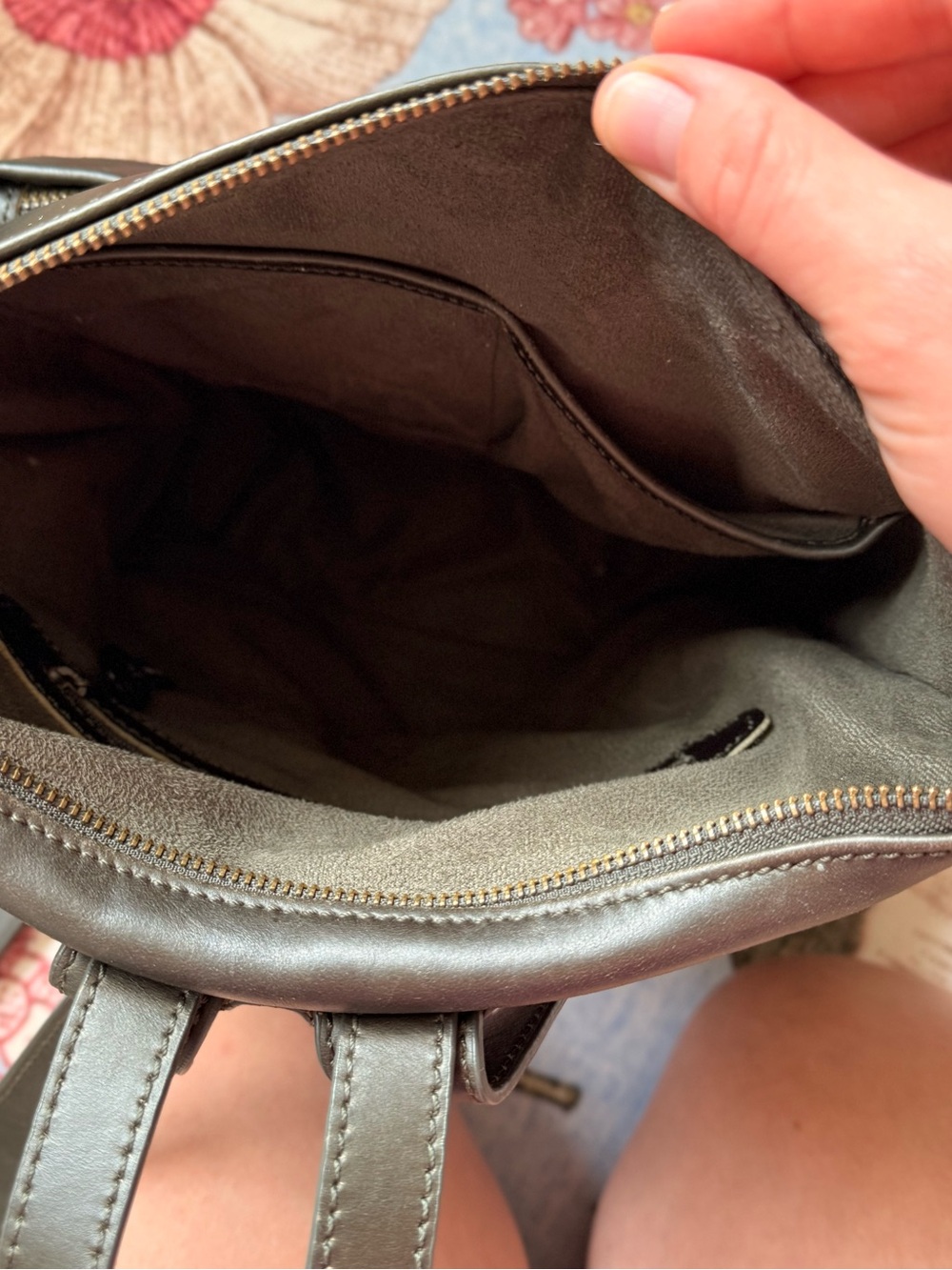 Andar Leather Forrest Green Backpack - Picture 4 of 4